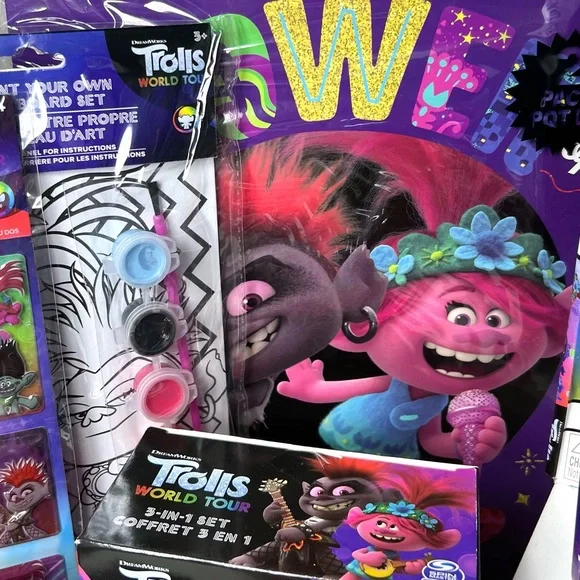 THE TROLLS 2 WORLD TOUR COLLECTION GIFT SET - Picture 14 of 16